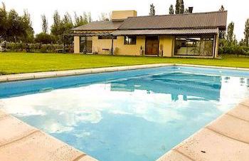 pool-home